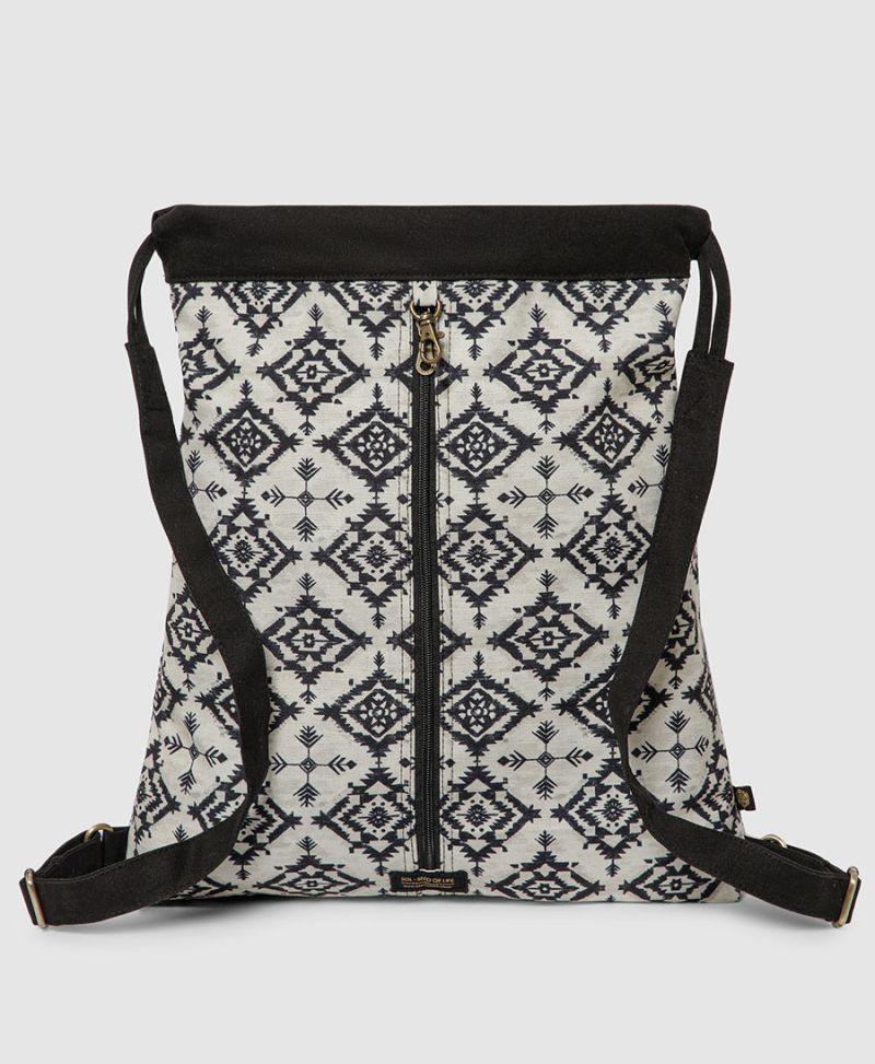 Arrowra Drawstring Backpack