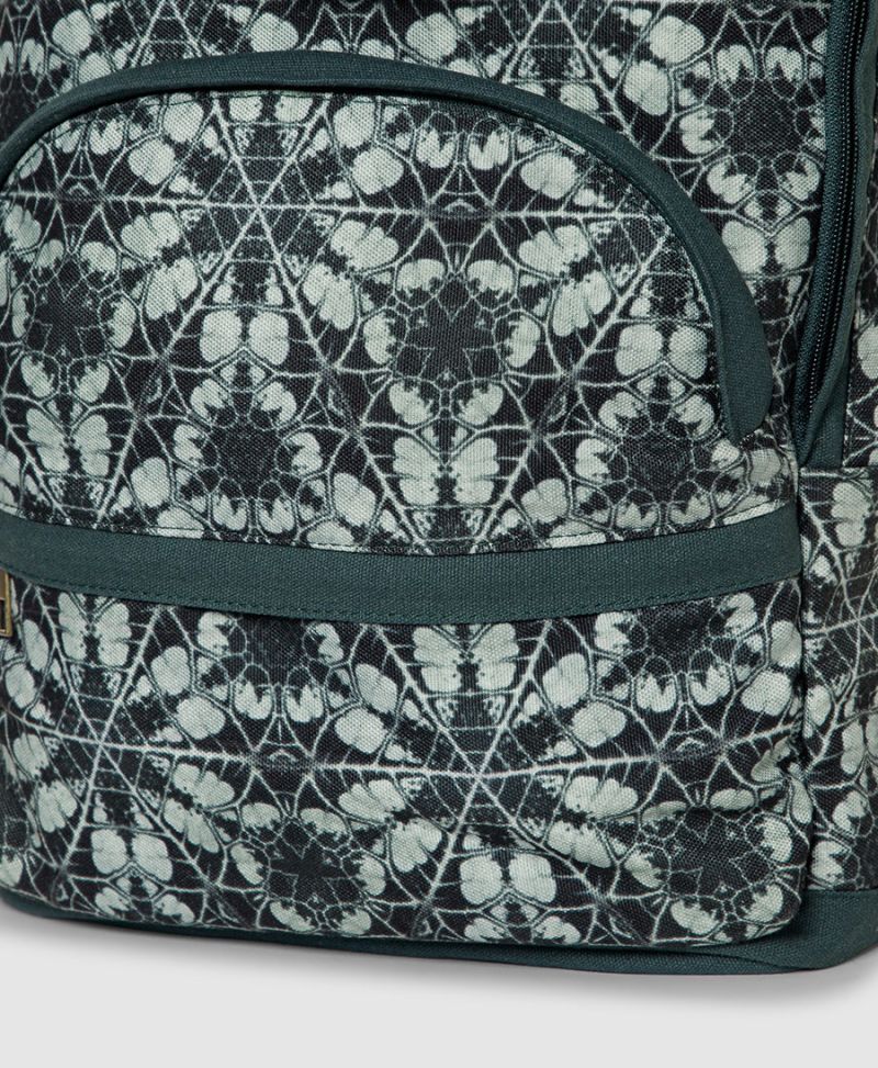 Cyclamen Backpack - Round