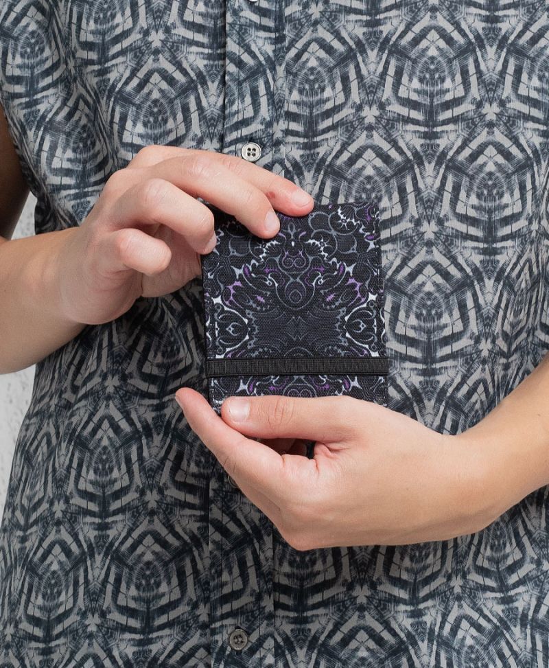 Virus Mens Slim Wallet