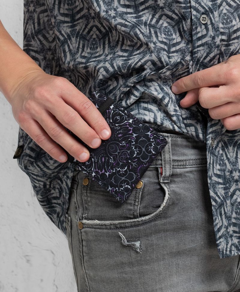 Virus Mens Slim Wallet