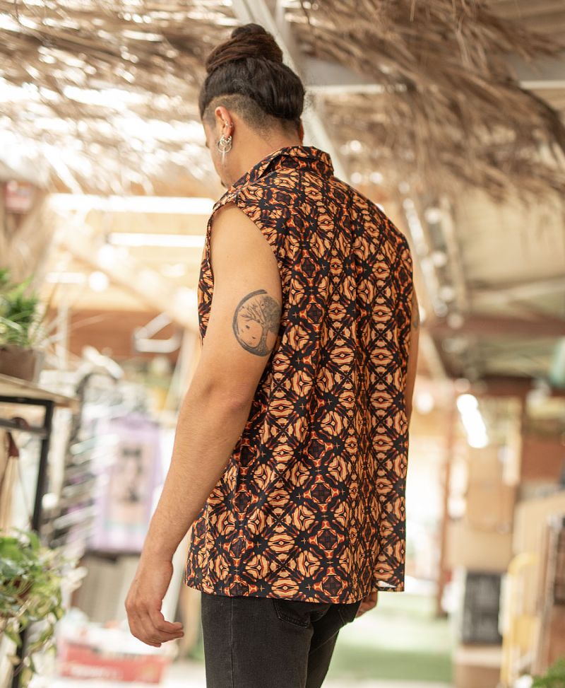 Blup Sleeveless Button Up 