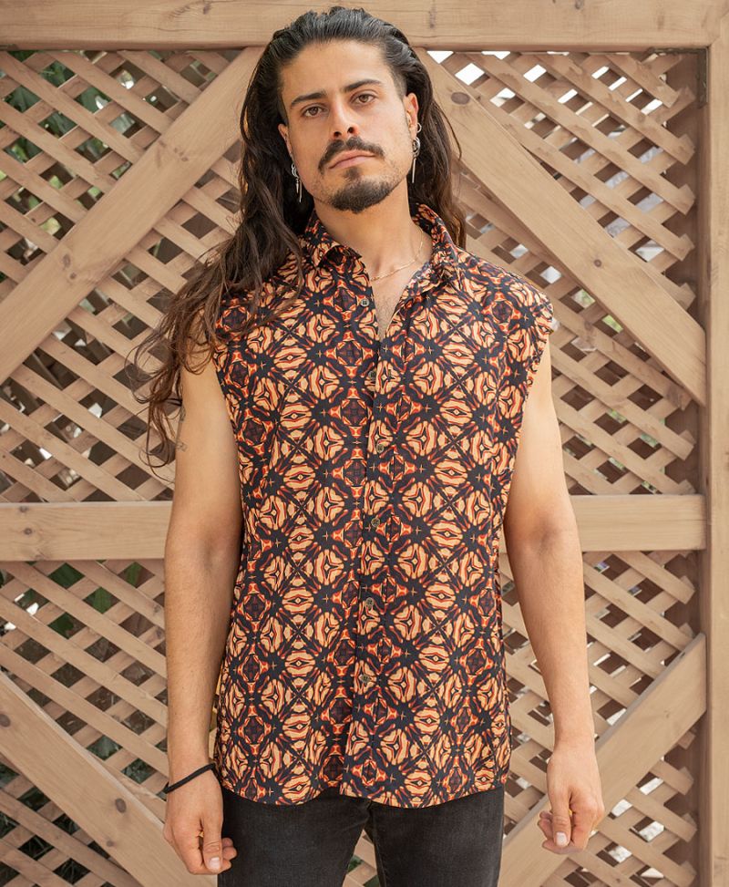 Blup Sleeveless Button Up 