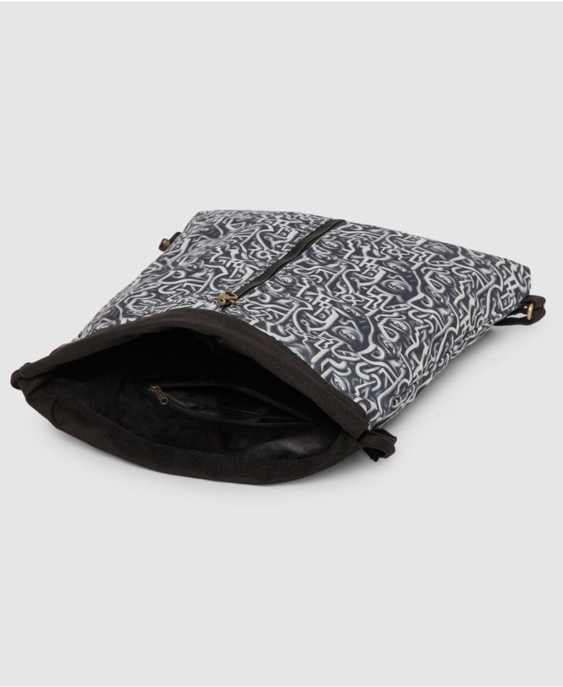 Amazeyes Drawstring Backpack