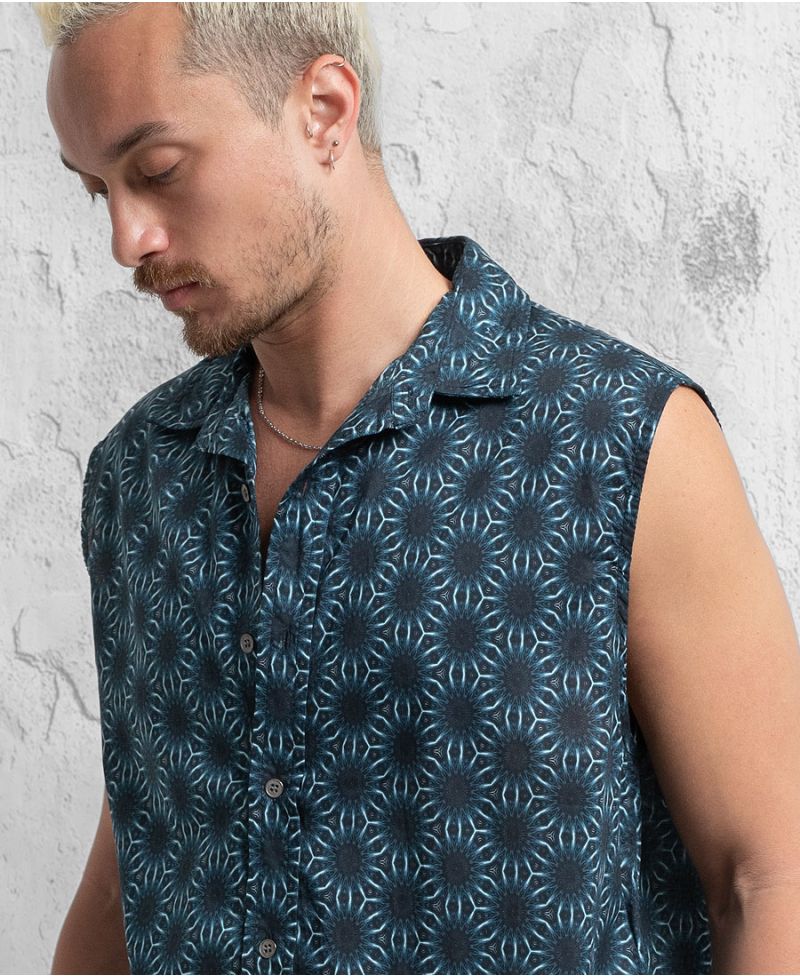 Sunny Sleeveless Button Up 