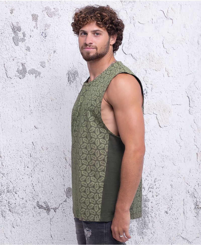 Eyesee Tank Top ➟ Olive