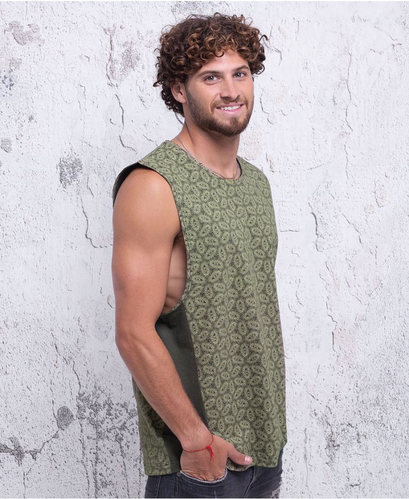 Eyesee Tank Top ➟ Olive