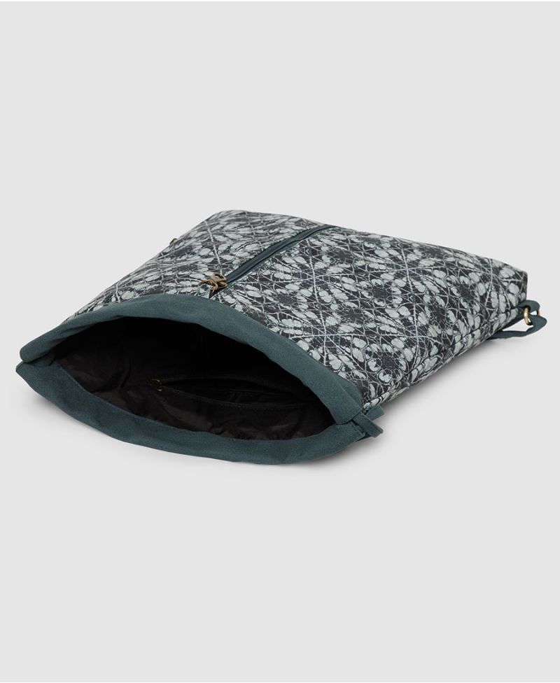 Cyclamen Drawstring Backpack