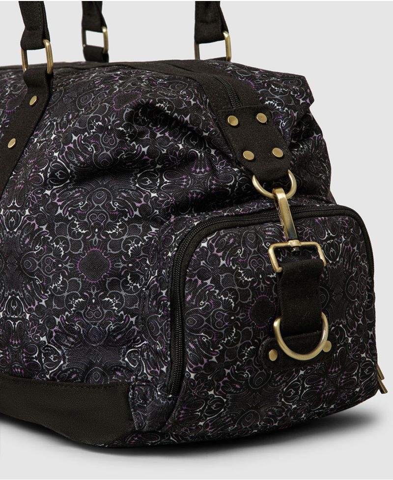 Virus Weekend Bag