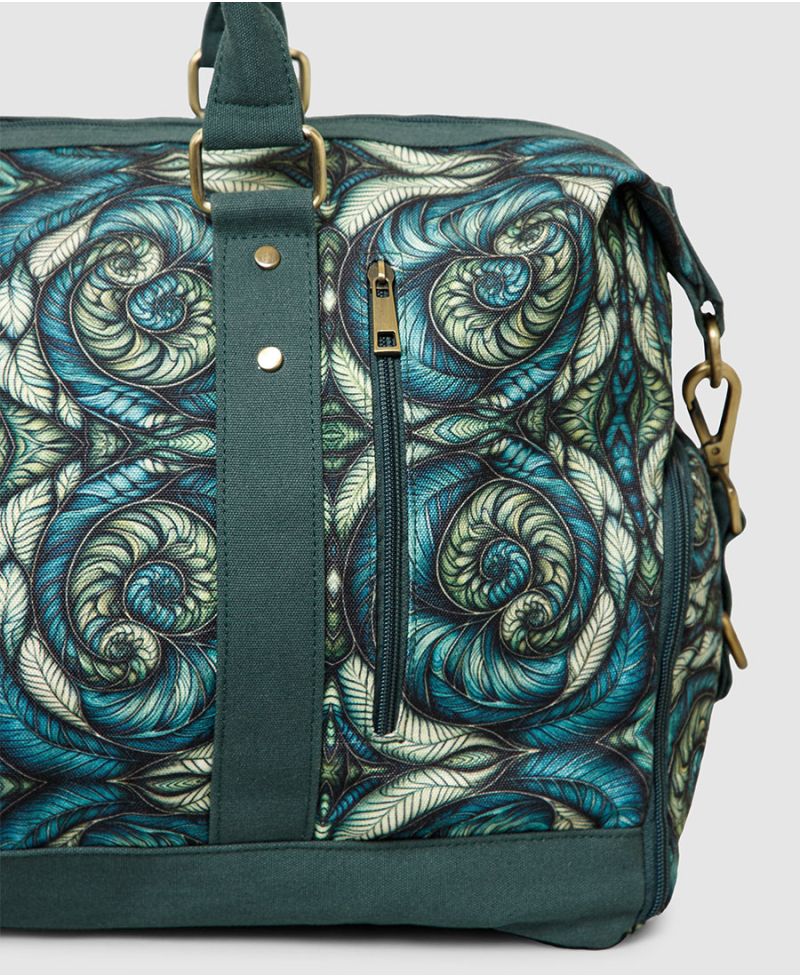 Spiraleaves Weekend Bag