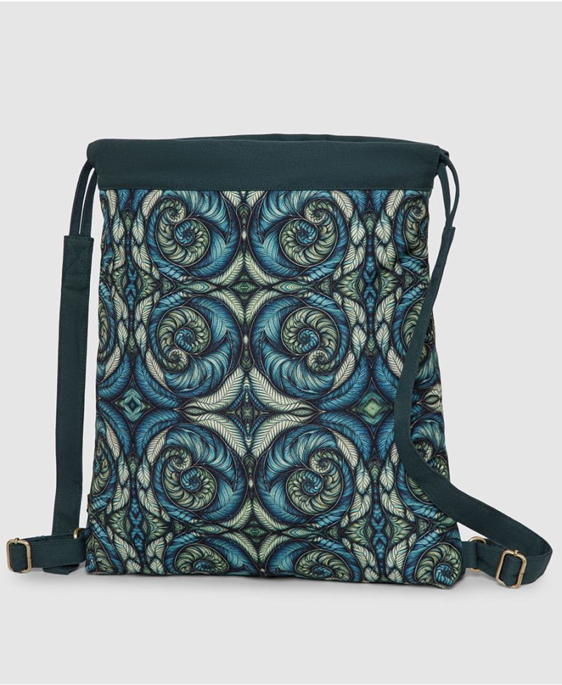 trippy drawstring backpack