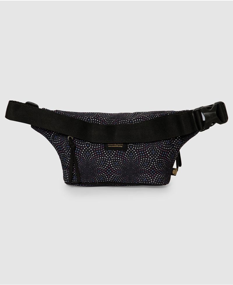 Flowry Pouch