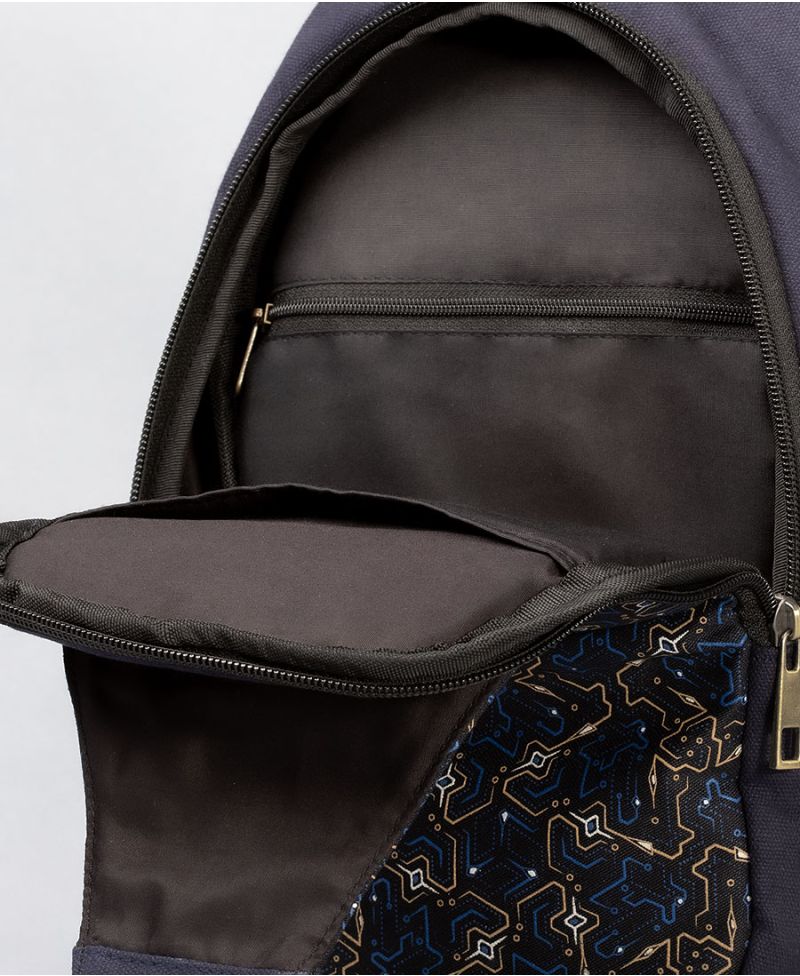 Plonter Sling Bag - Blue 