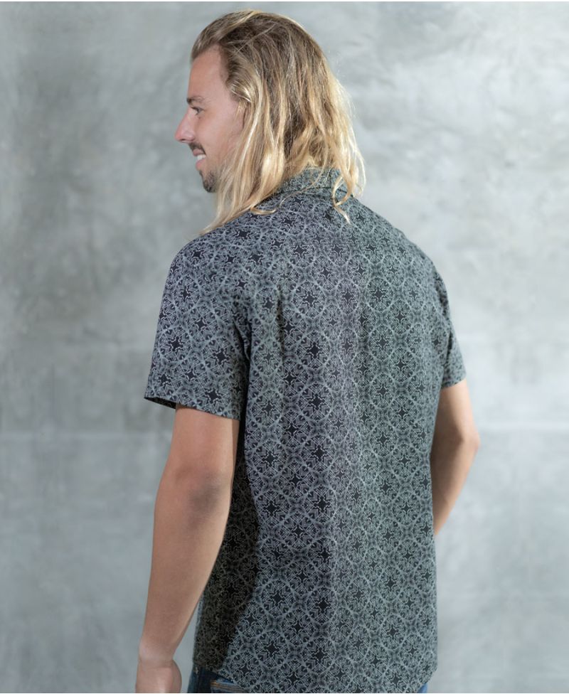 Squarcle  Button Shirt ➟ Black & White