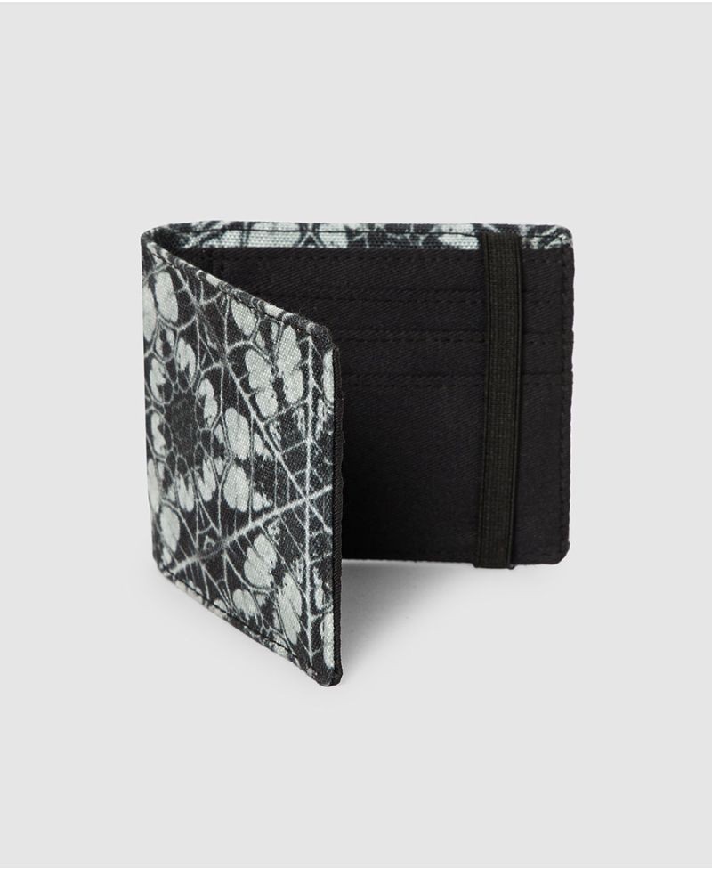 Cyclamen Mens Slim Wallet