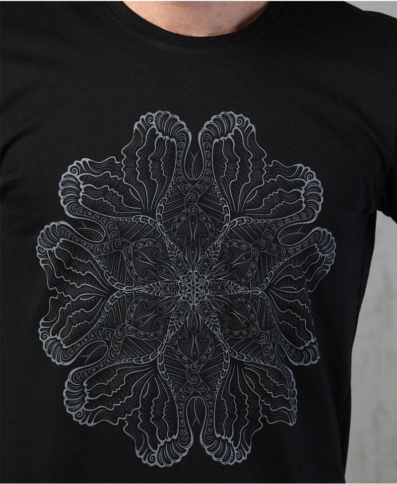 Faceat Mandala T-shirt ➟ Black