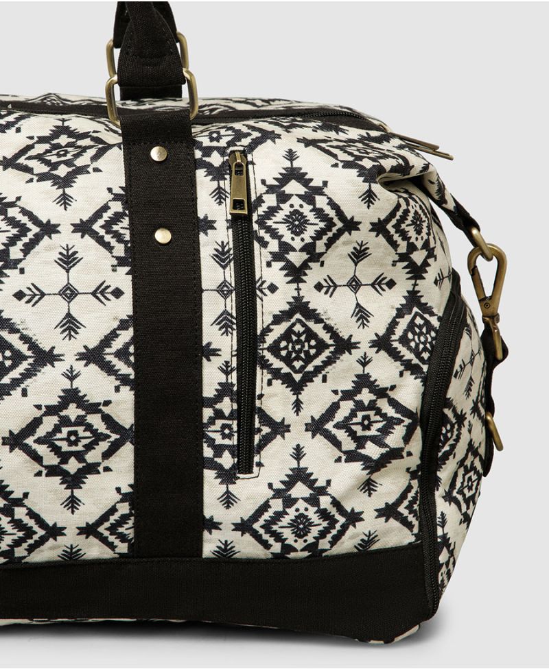 Arrowra Weekend Bag
