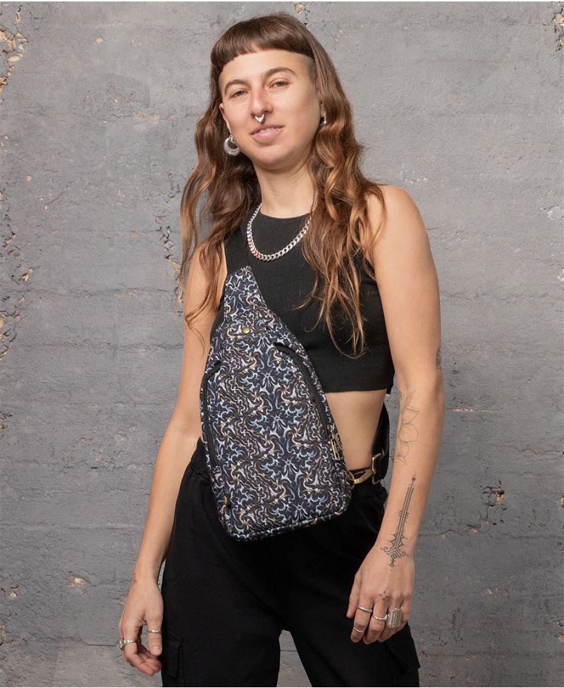 Maal Sling Bag
