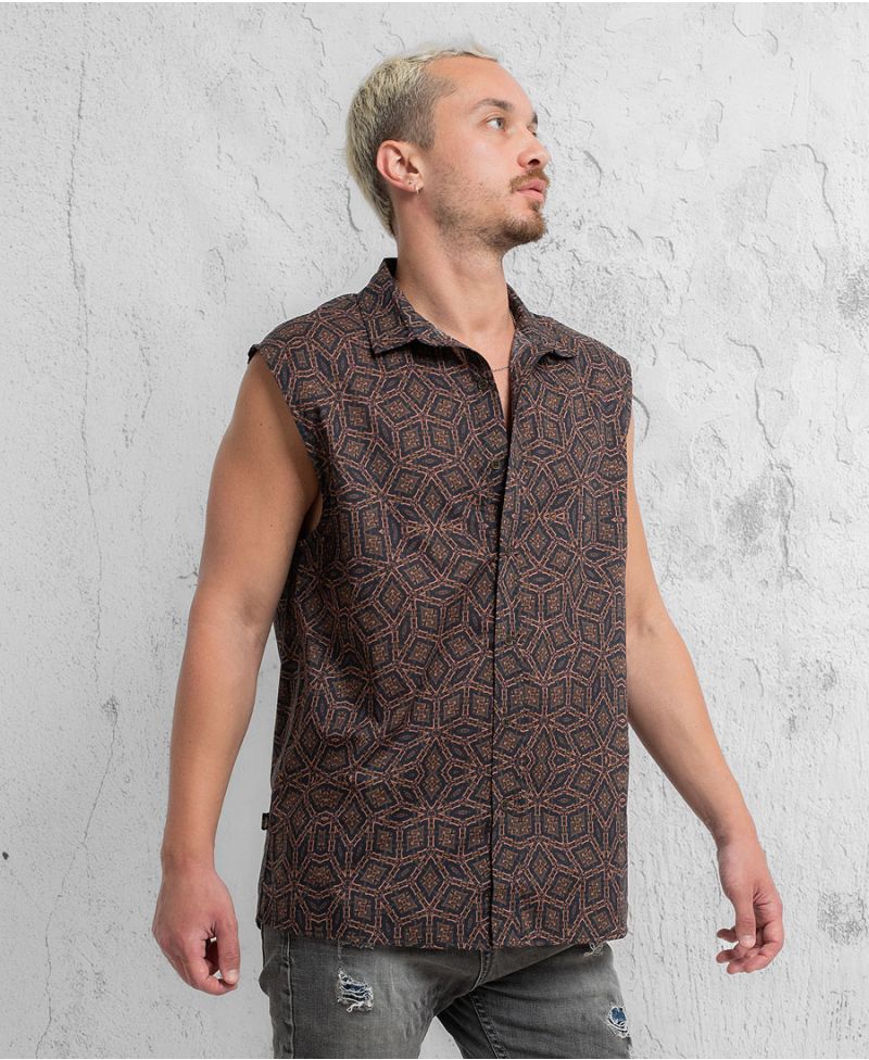 Ming Sleeveless Button Up 