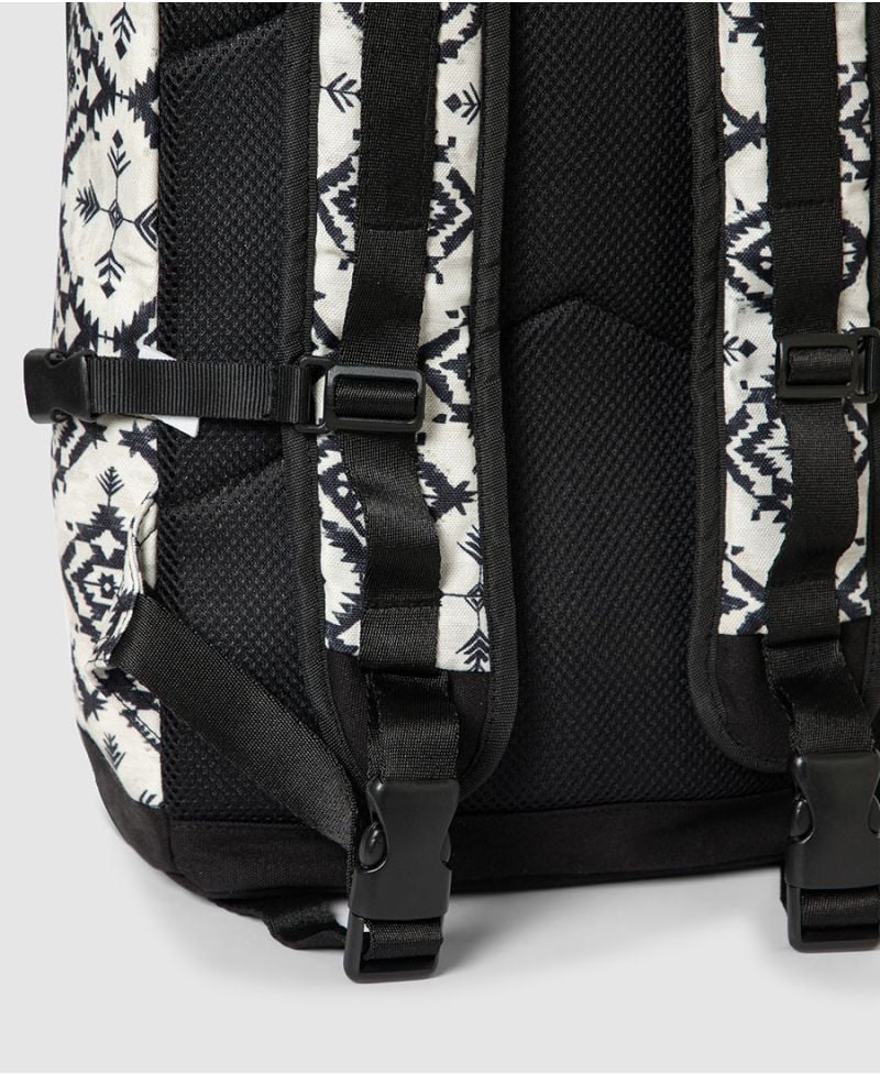 Arrowra Backpack- Round