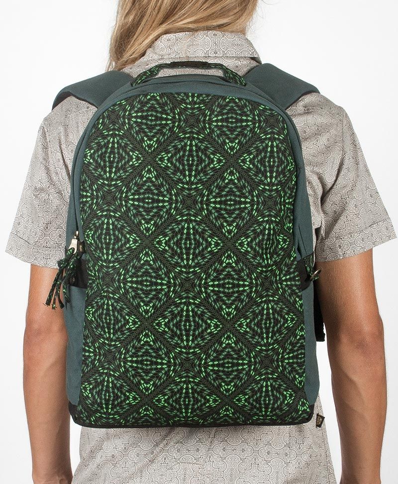 hexagon-round-canvas-backpack-laptop-bag