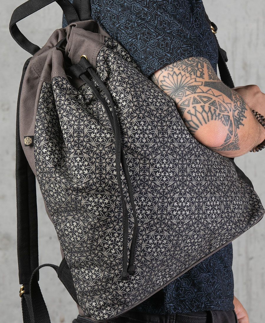 psychedelic-clothing-padded-straps-drawstring-backpack-back-sack-bag-owl