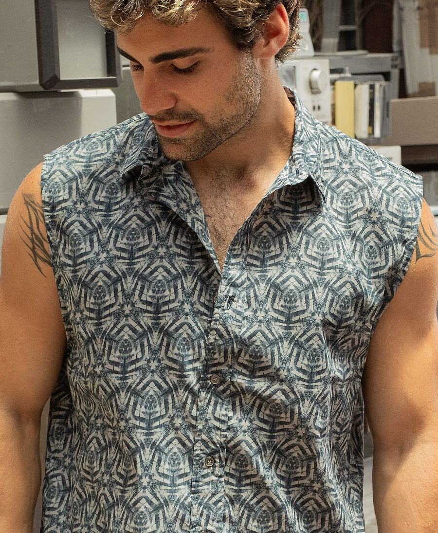 sleeveless button up shirt for man