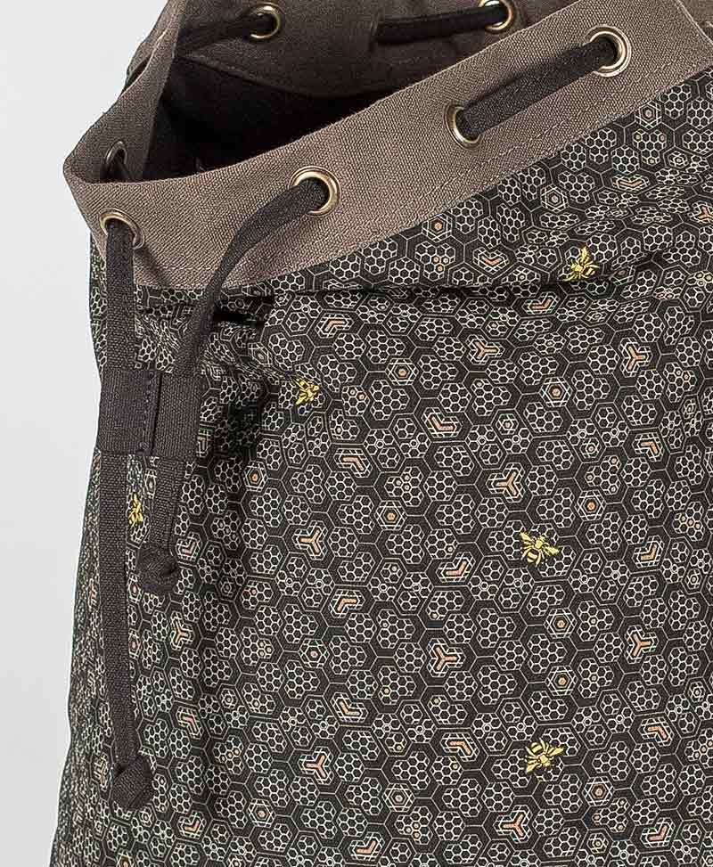 drawstring backpack with padded straps