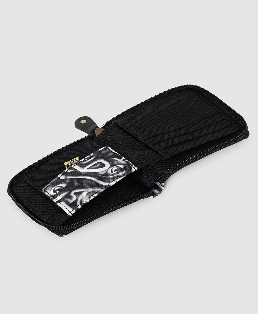 trippy eyes wallet 