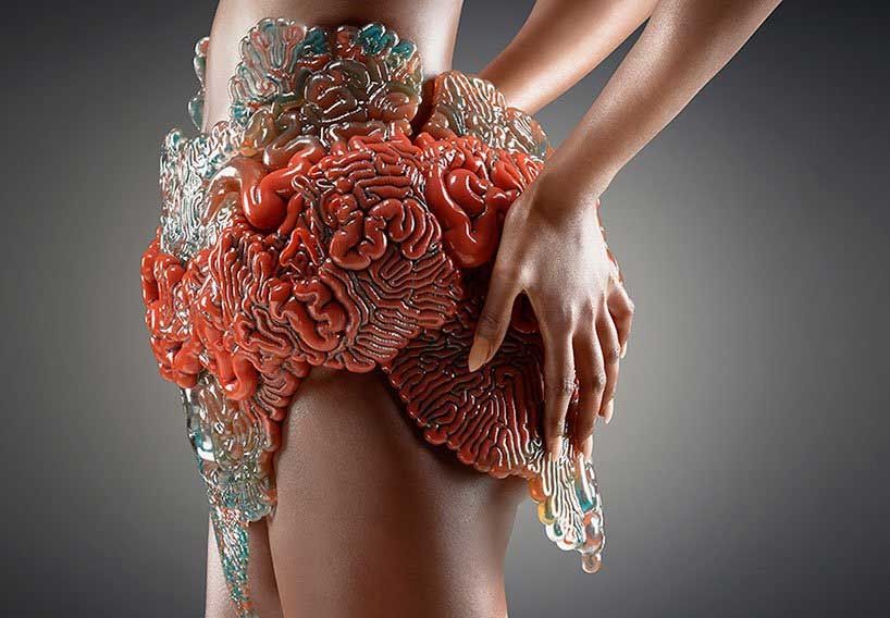 psychedelic-fashion-clothing-trippy-t-shirt-seed-of-life-Neri-Oxman-Wanderers-3D-Printing-Designboom01