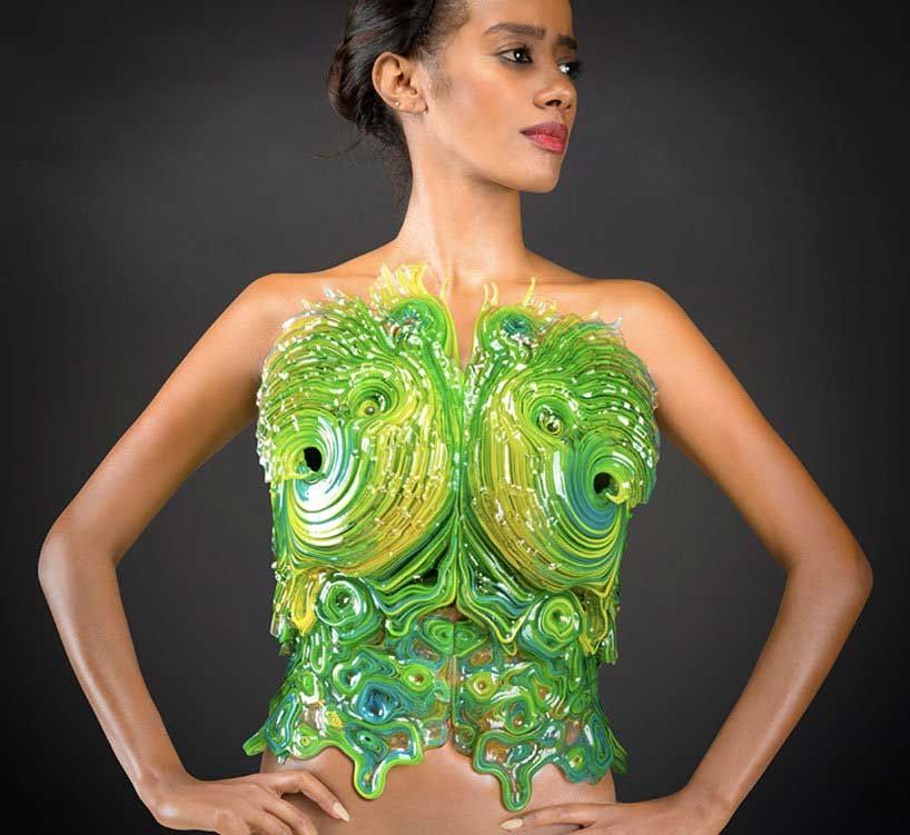psychedelic-fashion-clothing-trippy-t-shirt-seed-of-life-Neri-Oxman-Wanderers-3D-Printing-Designboom15