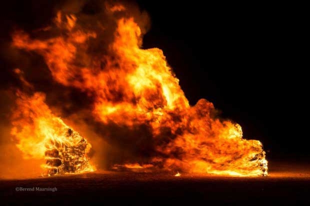 psychedelic-trance-festival-fashion-clothing-daniel-popper-Reflections-at-Afrikaburn-burning