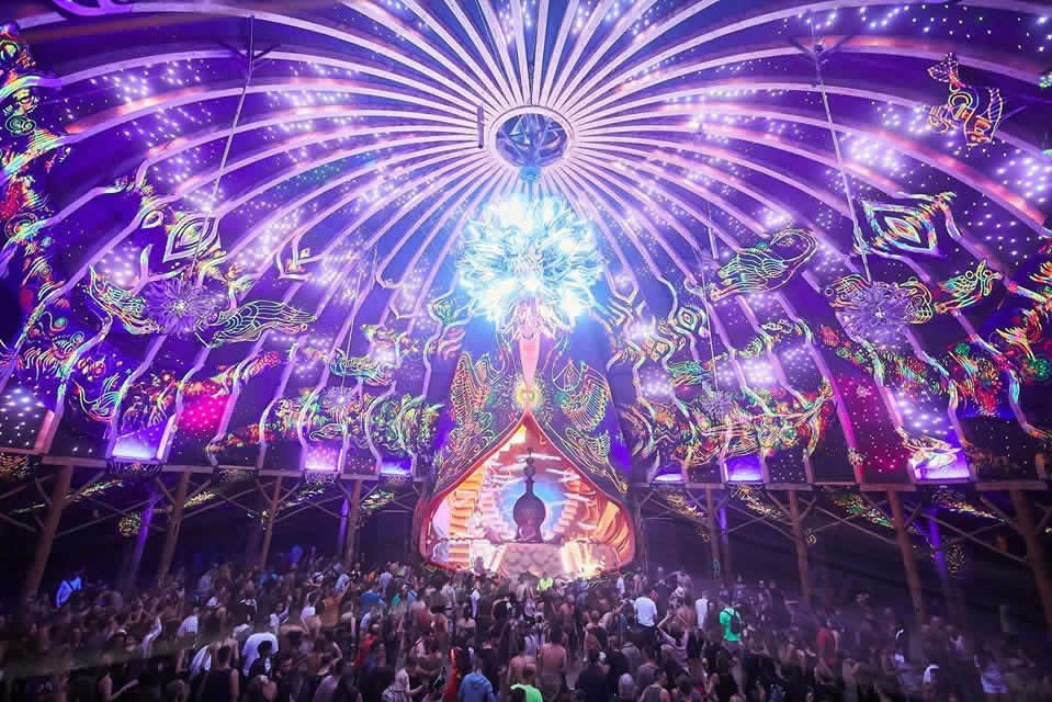 Ozora psychedelic festival 