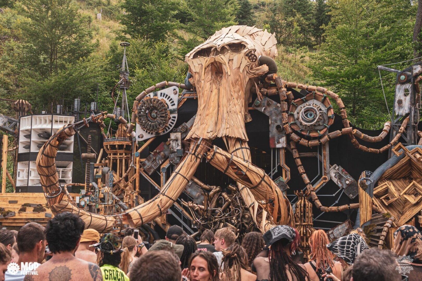 Master of Puppets 2026 wooden mammoth stage Czech Republic