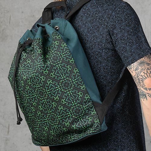 Padded Straps Drawstring