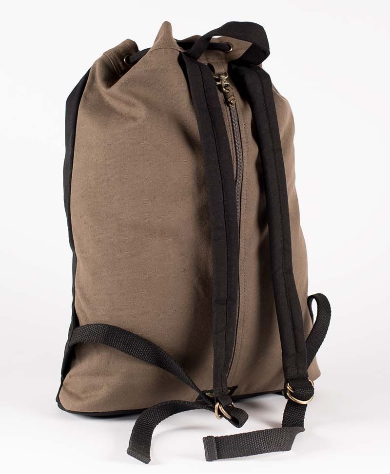 drawstring bag with padded straps